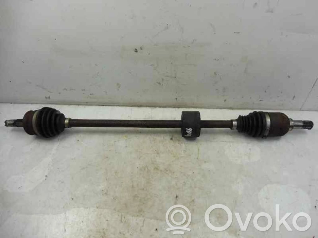 Etuvetoakseli   1541812,9S513B436AA