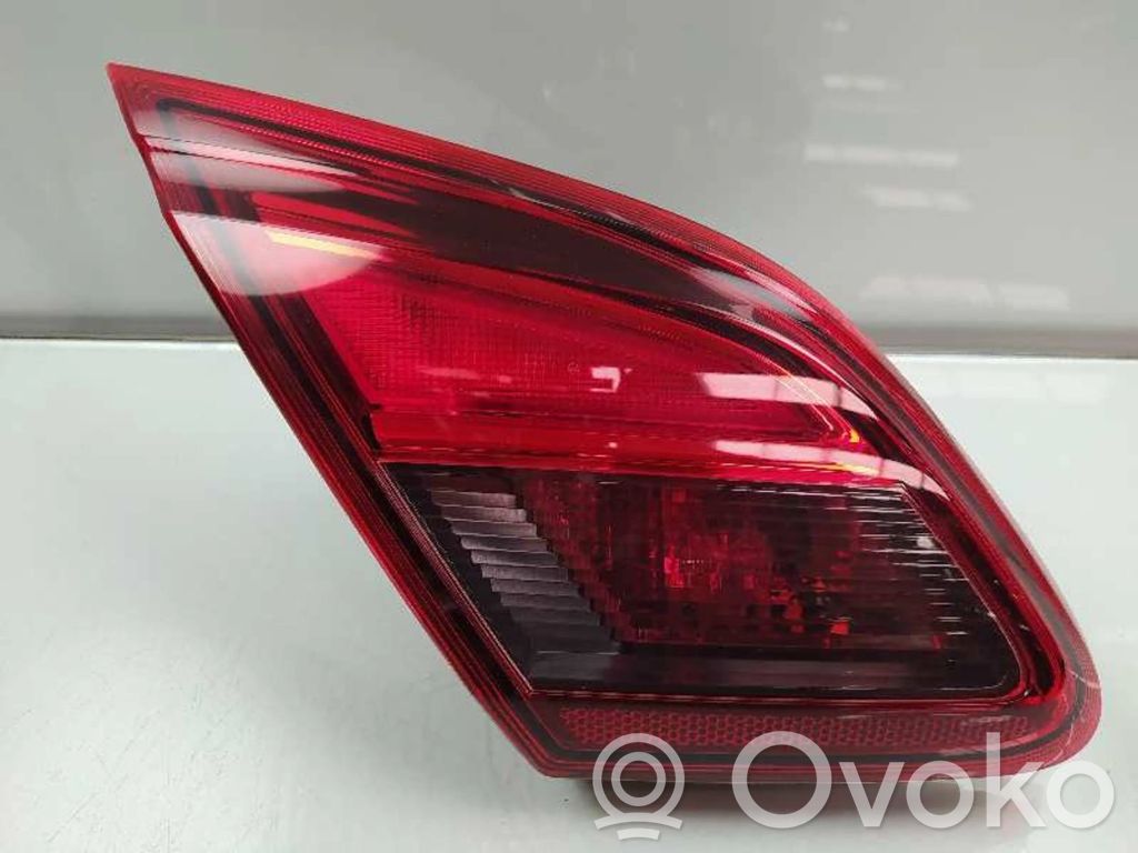 Opel Corsa E Takaovi 