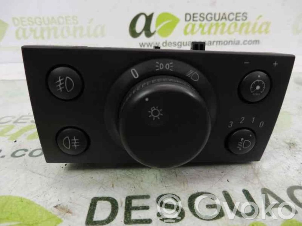 Panel lighting control switch   13229539,04060053