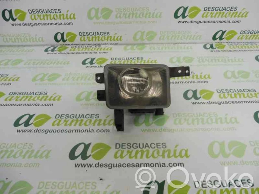 Opel Corsa C Miglas lukturis priekšā 