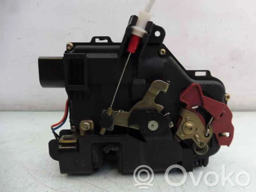 Audi A2 Etuoven lukko 