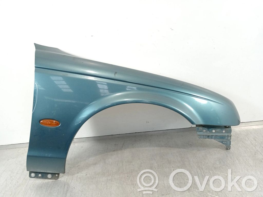 Jaguar S-Type Spārns 