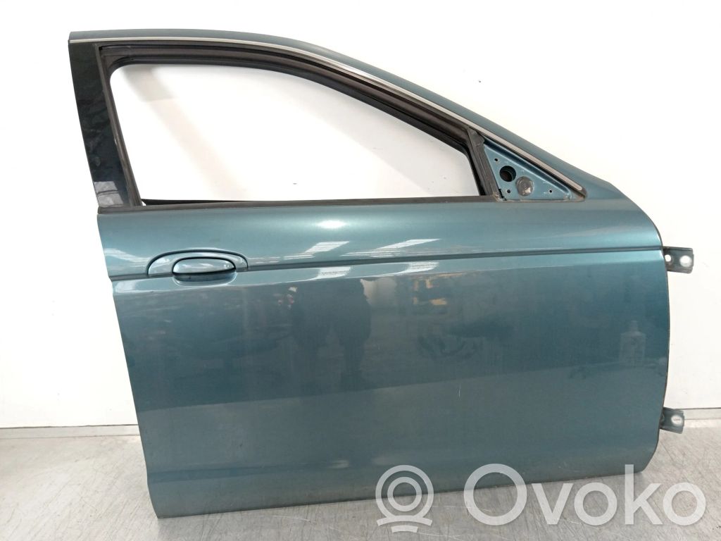 Durvis   XR843184,2R83F20200AA