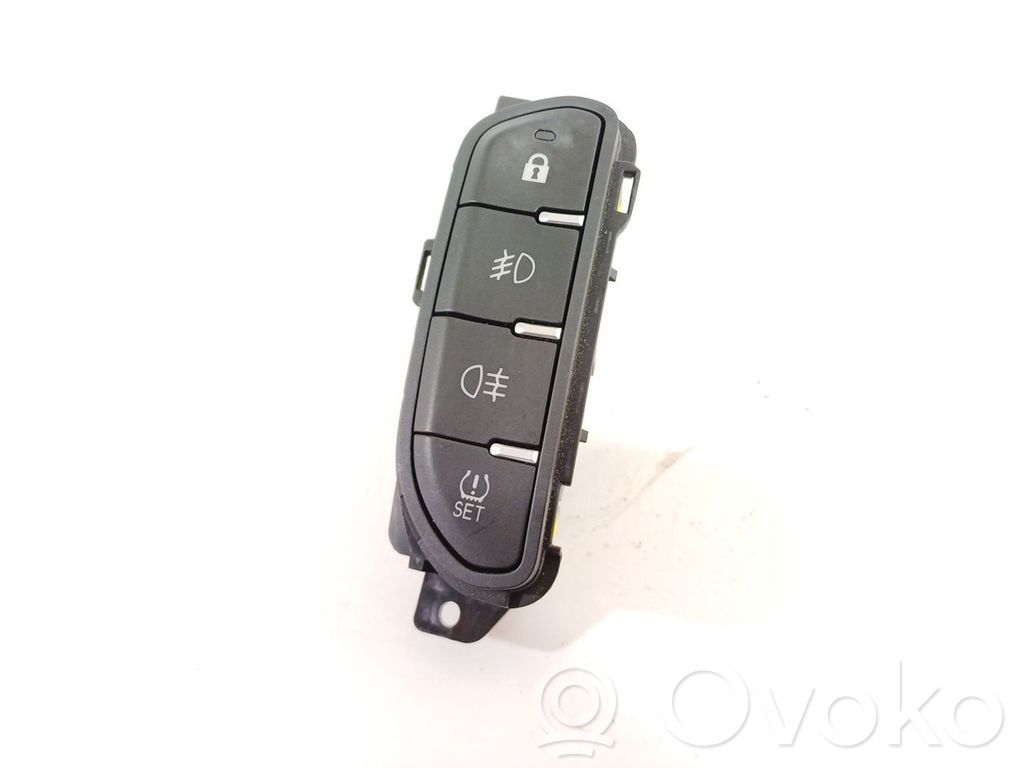 Alfa Romeo Giulietta Interruptor de control multifunción 