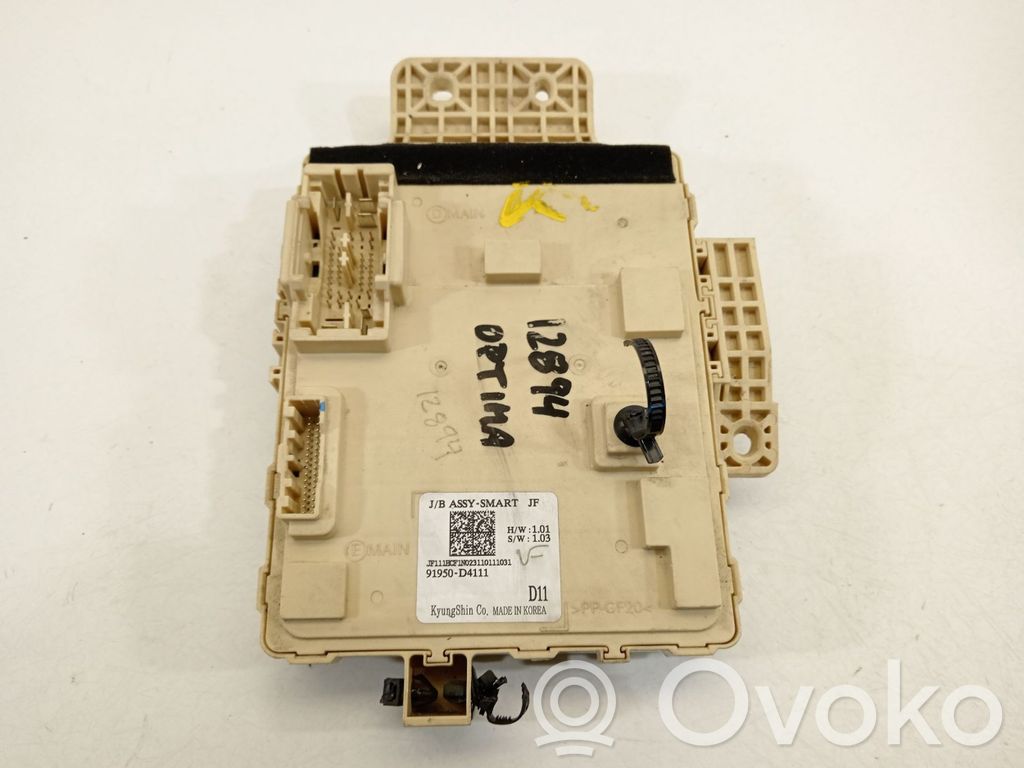 KIA Optima BSM Control unit 