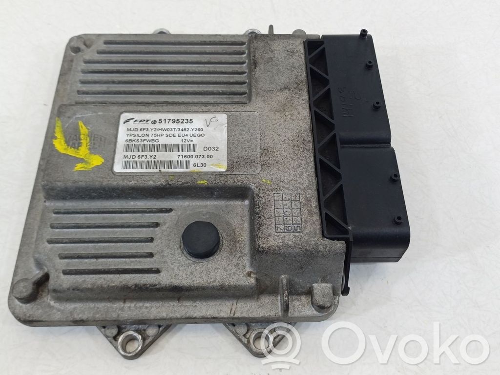 Lancia Ypsilon Engine control unit/module 