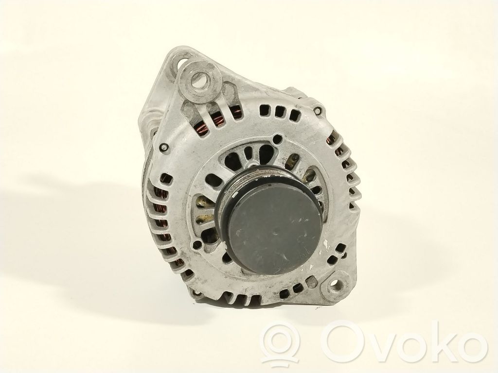 Opel Astra G Alternator 