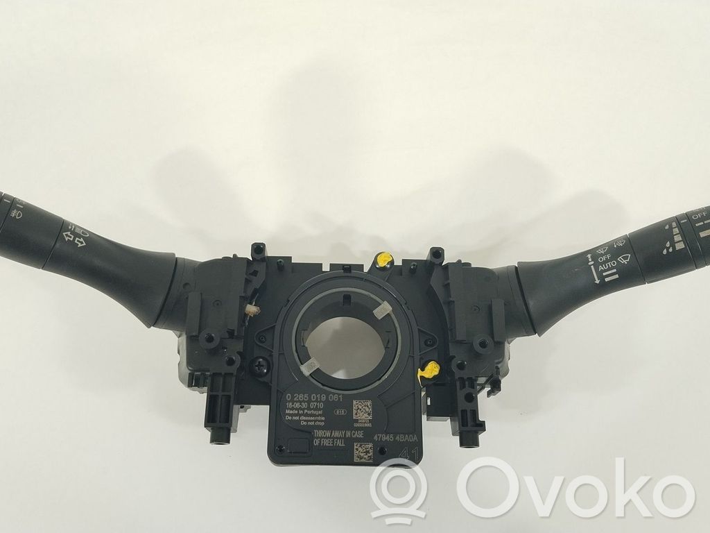 Interruptor de control del panel de luces   255604EA2B,18510SN1,479454BA0A