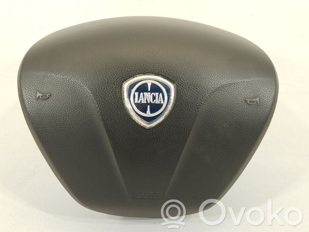 Lancia Ypsilon Fahrerairbag 