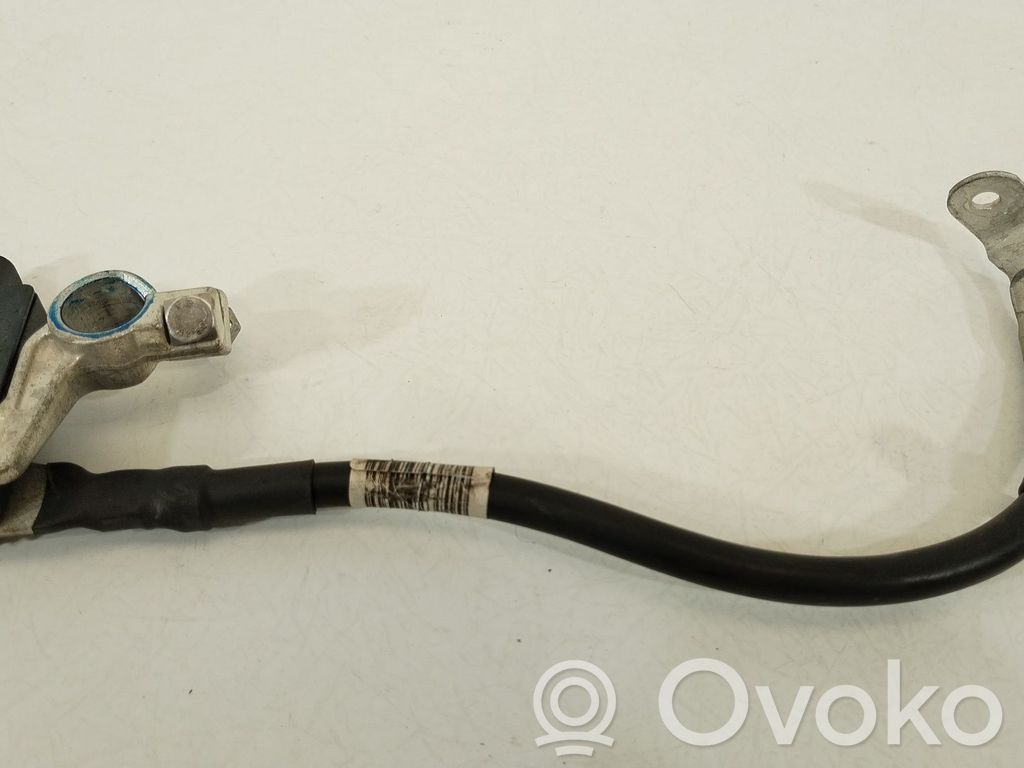 Otros cableados   H1BT10C679AD
