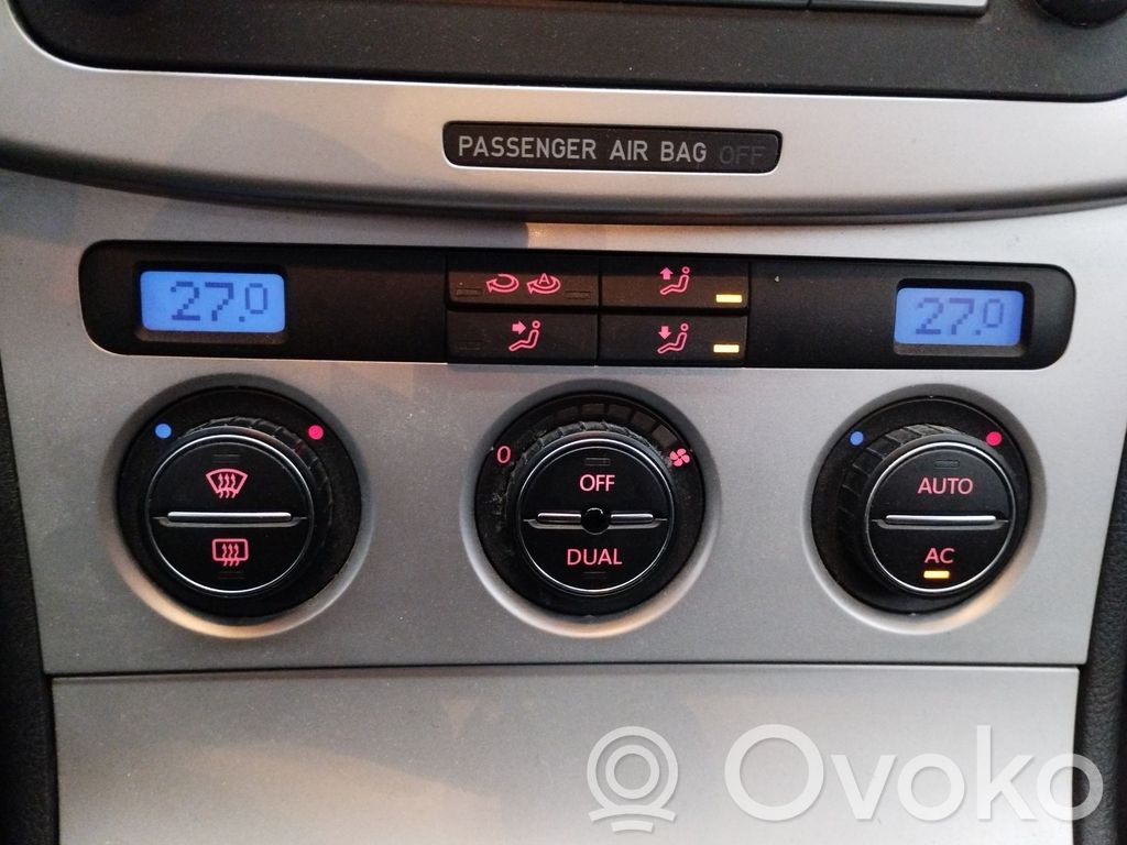 Volkswagen Passat Alltrack Climate control unit 