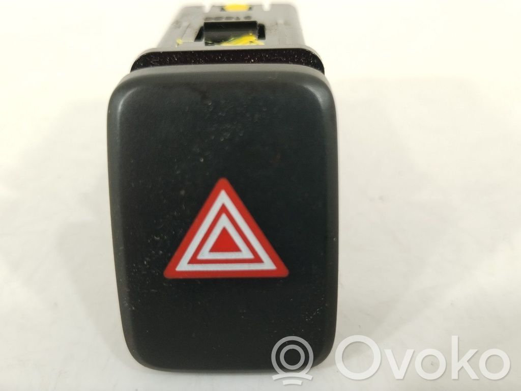 Botón interruptor de luz de peligro   93790D4000