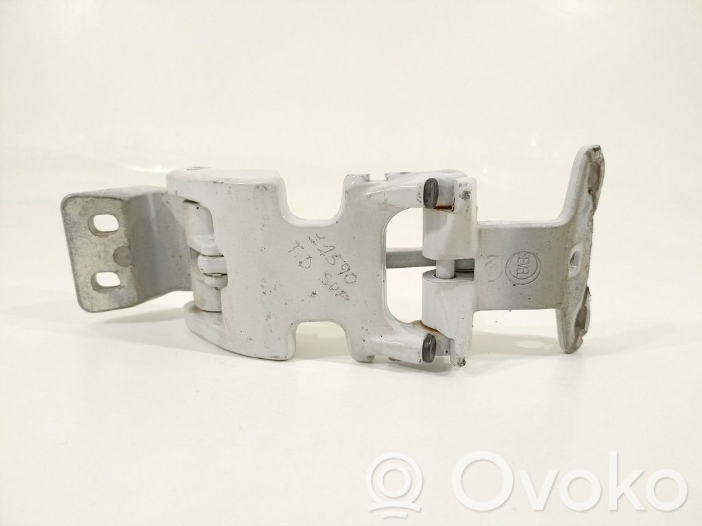 Tailgate hinge   8504CE