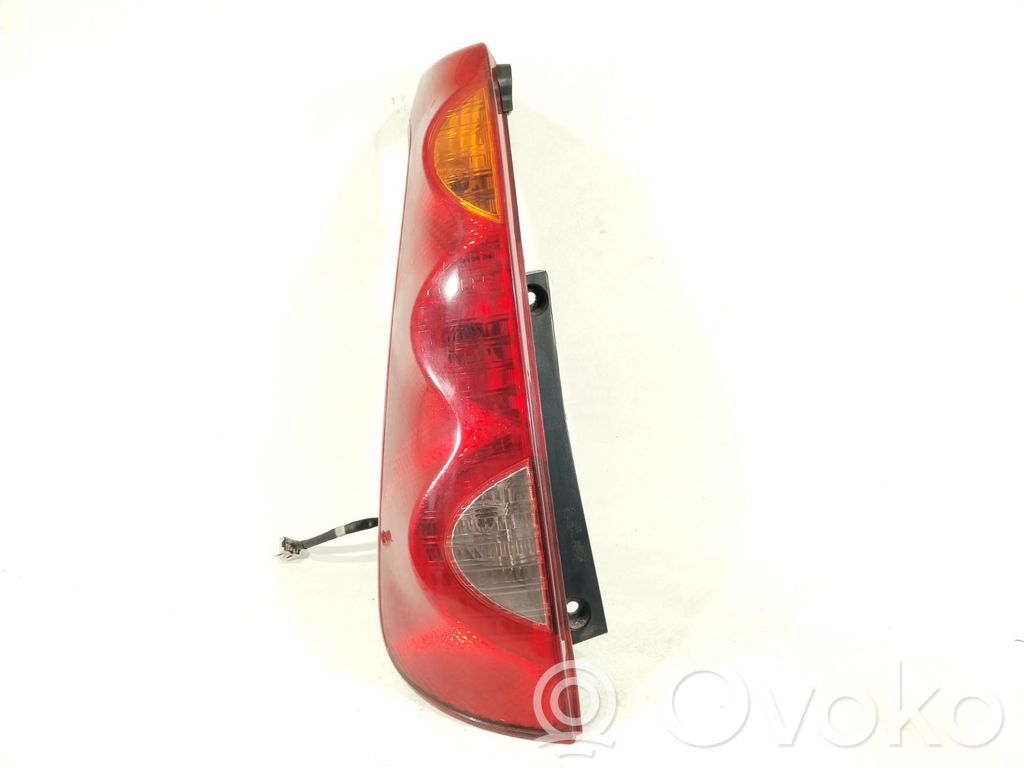 Nissan Note (E11) Rear/tail lights 