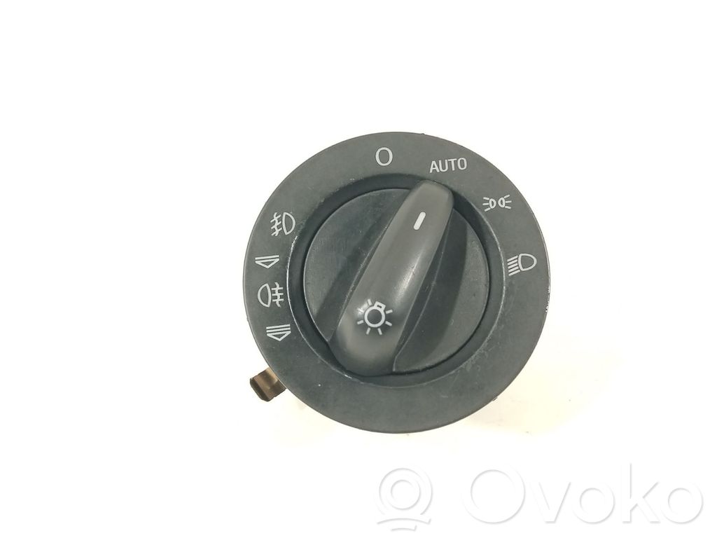 Audi A6 S6 C6 4F Panel lighting control switch 