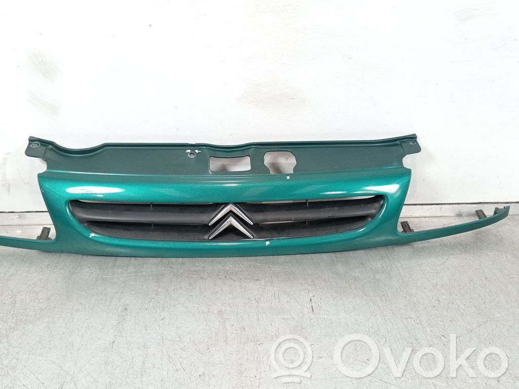 Citroen Saxo Etusäleikkö 