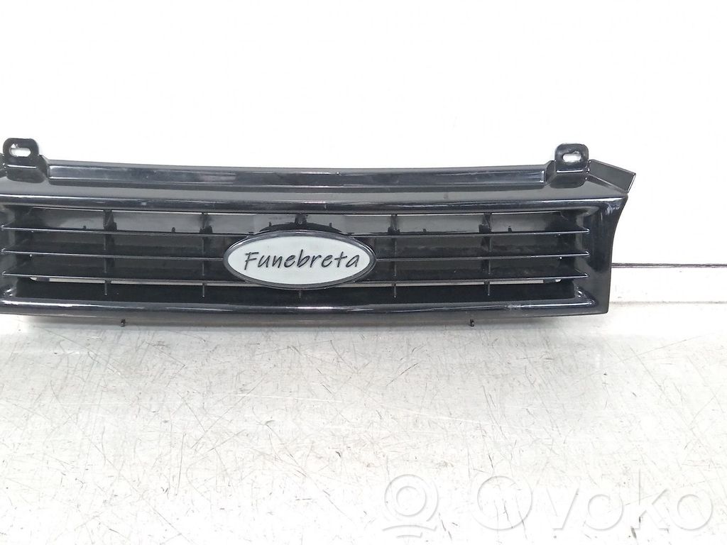 Ford Sierra Front grill 