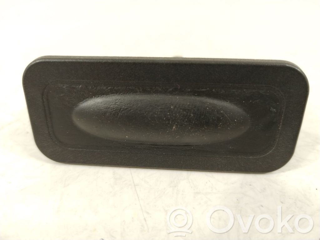 Manecilla externa puerta trasera   8200076256