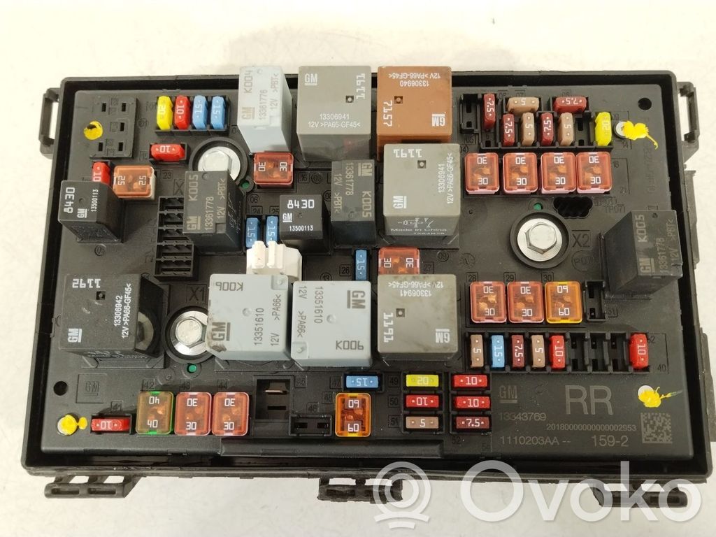 Opel Astra H Katvealueen valvonnan ohjainlaite (BSM) 