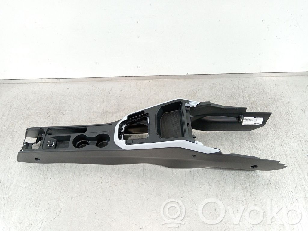 Seat Arona Mittelkonsole 