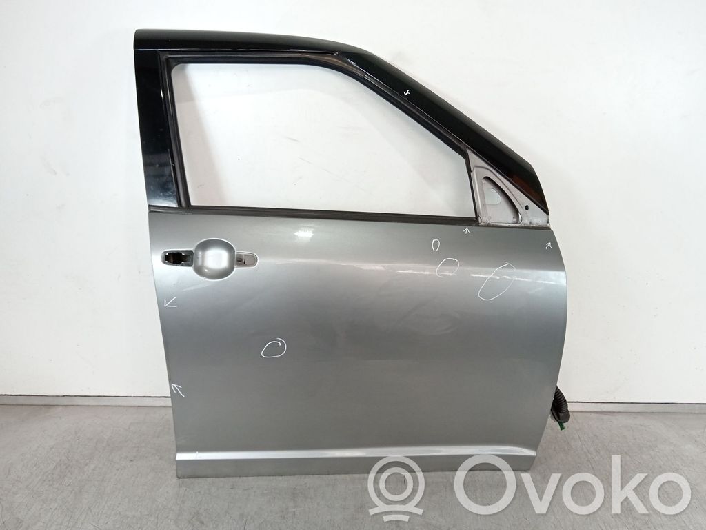 Suzuki Swift I Puerta delantera 