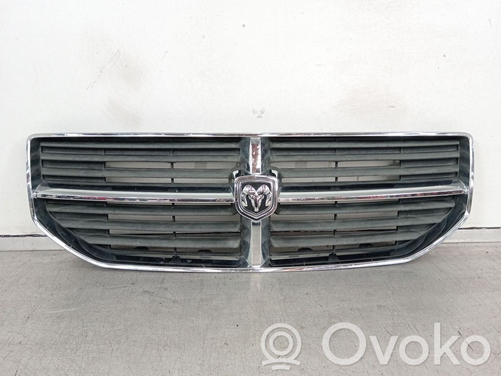 Dodge Caliber Front grill 