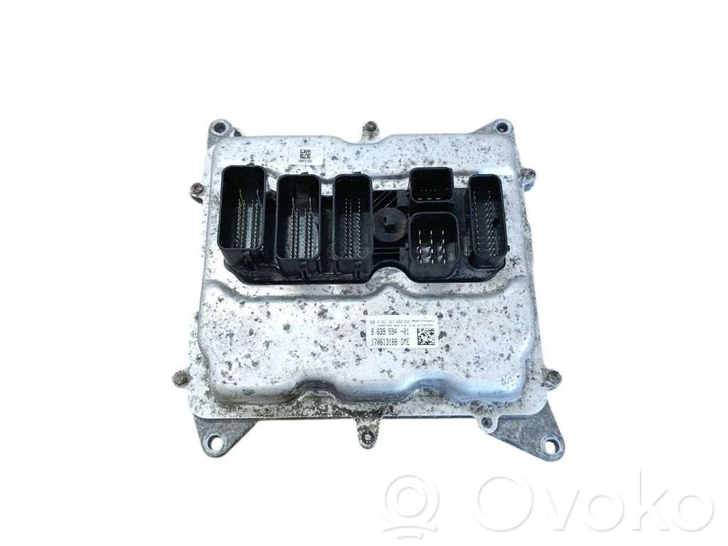 BMW X3 F25 Engine control unit/module 