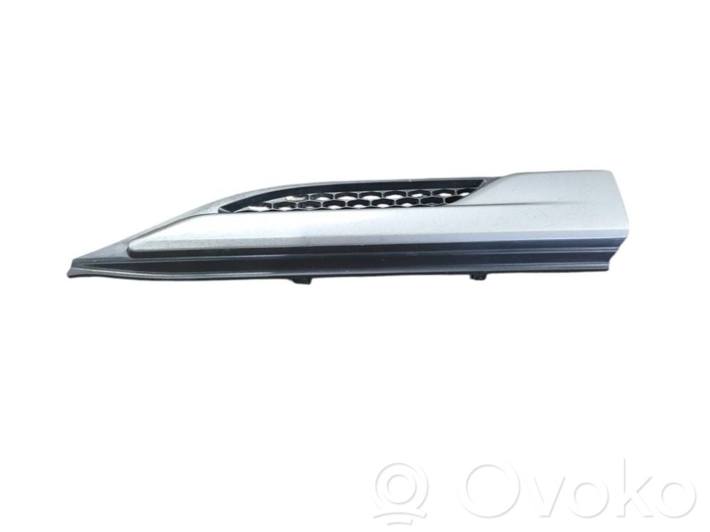 Land Rover Range Rover Evoque L538 Grotelės sparne 