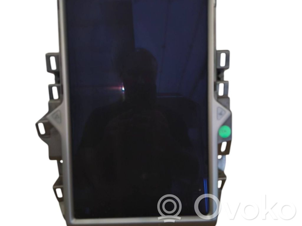 Tesla Model S Screen/display/small screen 