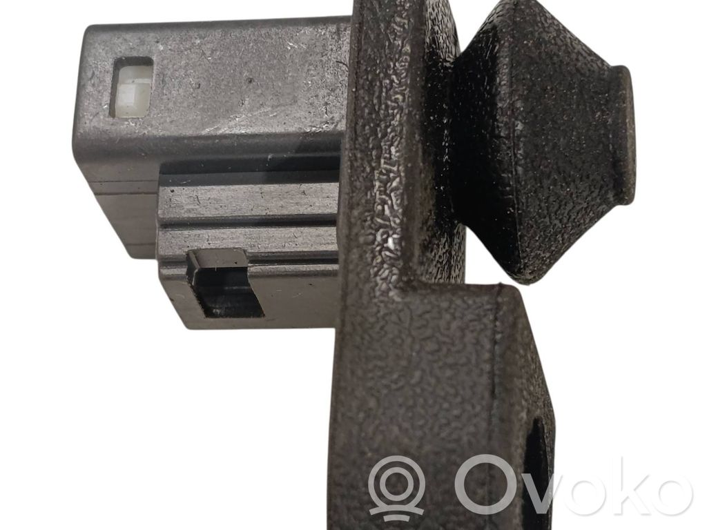 Front door sensor   9854