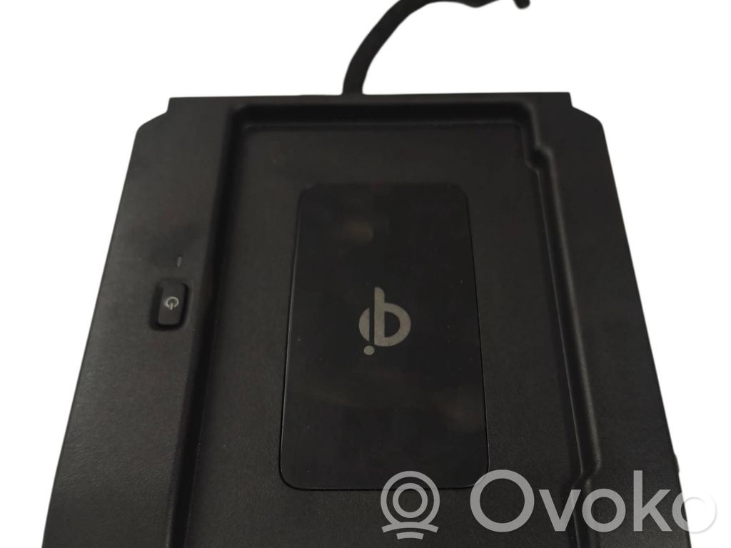 Lexus NX Wireless charging module 