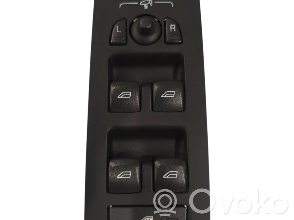 Volvo V40 Electric window control switch 