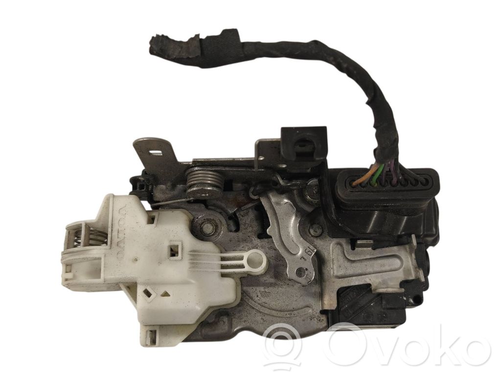 Volvo V40 Cerradura de puerta trasera 