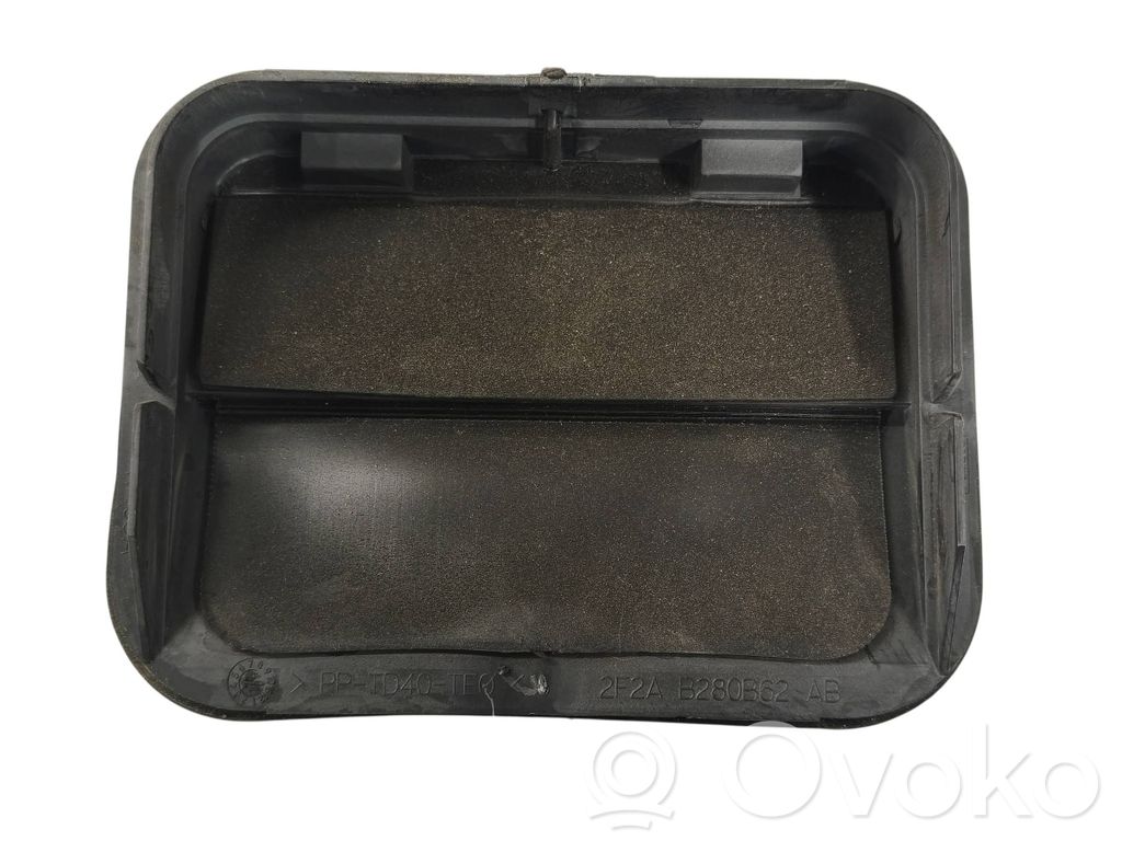 Tesla Model S Quarter panel pressure vent 