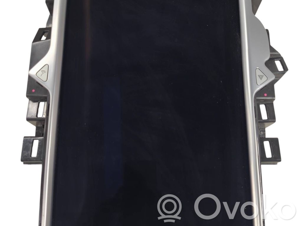 Tesla Model S Screen/display/small screen 