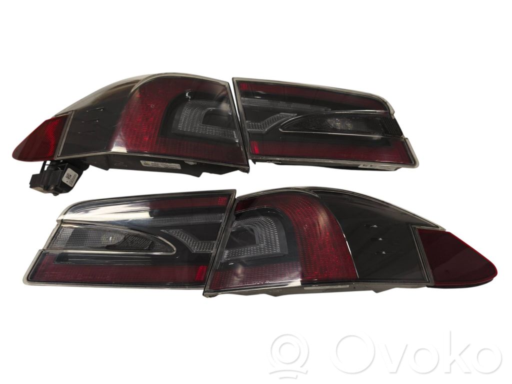 Tesla Model S Takavalosarja 
