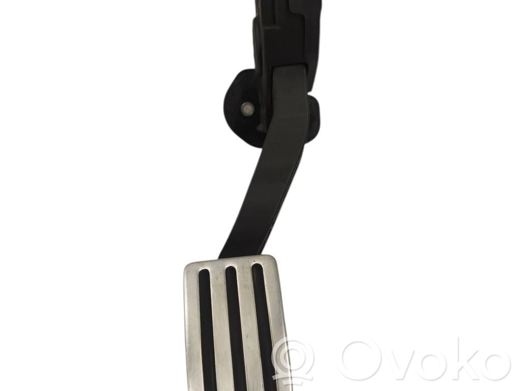 Akceleratoriaus pedalas   BE5C9F836AA,6PV93337017