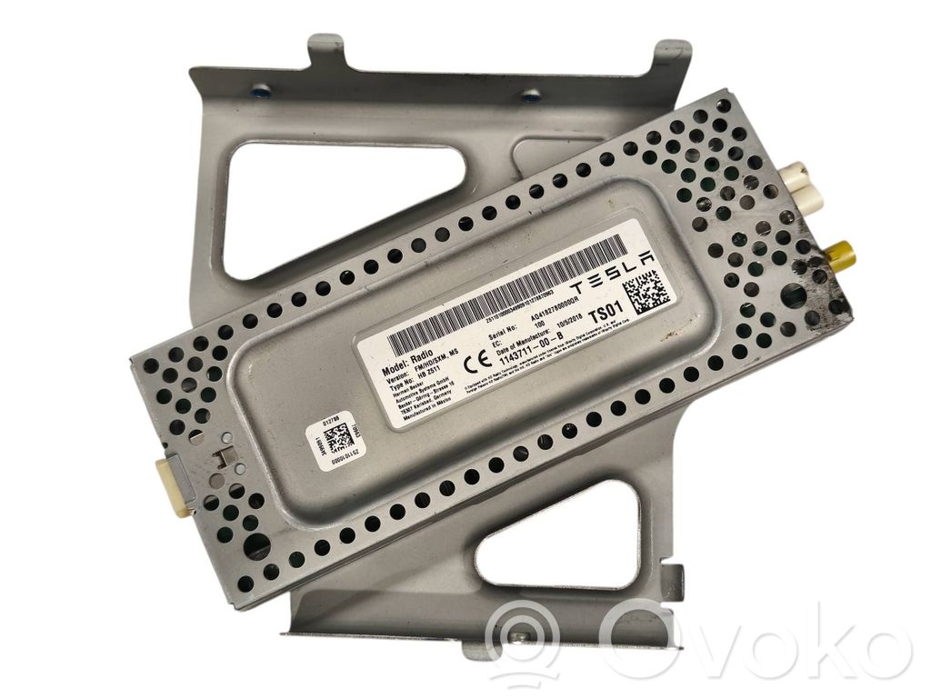 Tesla Model S Antenos stiprintuvas 