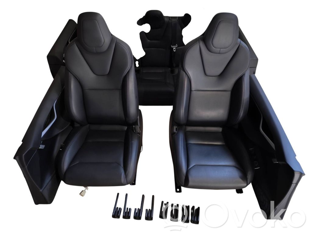 Juego interior   100810571L,600613371L,100793651N,600607151N
