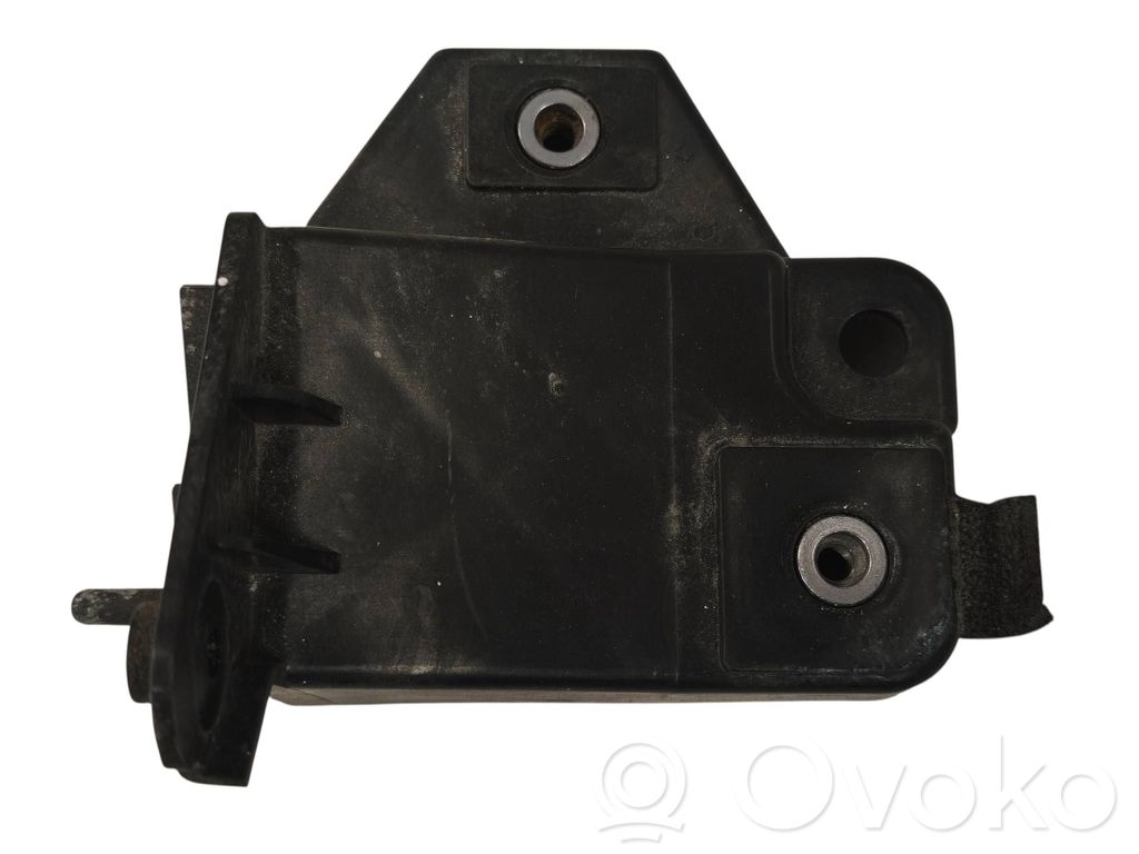 Tesla Model S Front bumper mounting bracket 