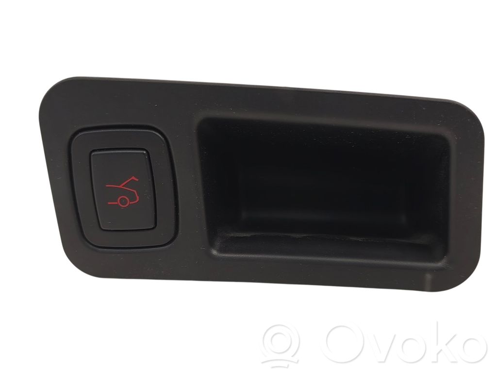 Tesla Model S Tailgate/boot open switch button 