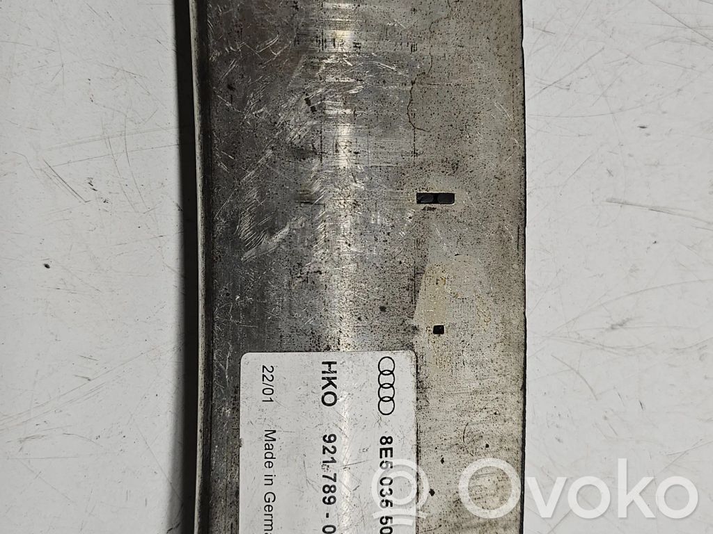 Audi A4 S4 B6 8E 8H Pystyantennivahvistin 