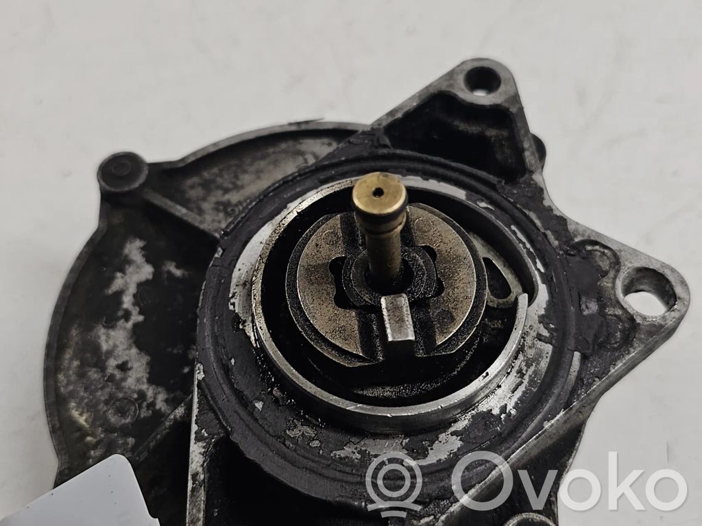 Audi A6 S6 C5 4B Bomba de vacío 