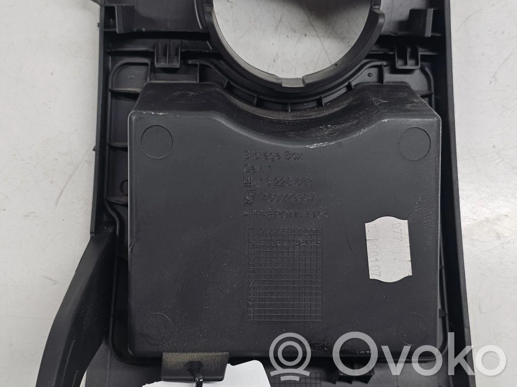 Opel Corsa D Kojelaudan alempi verhoilu 