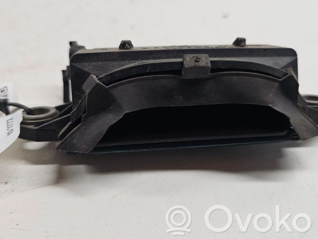 Audi A4 S4 B5 8D Takaoven ulkokahva 