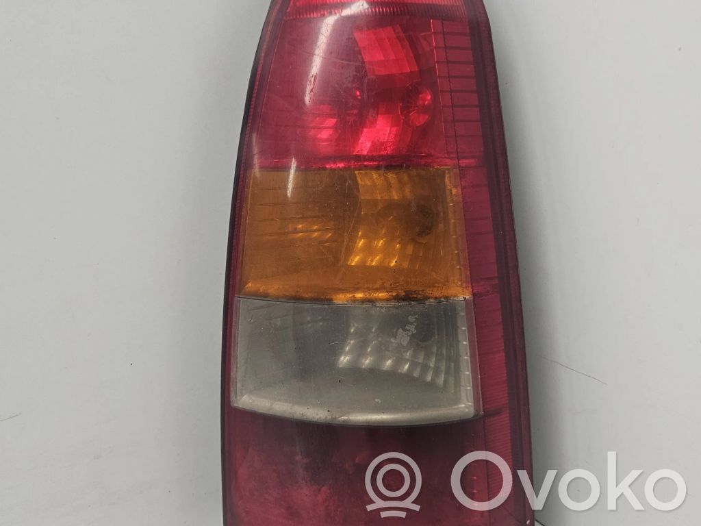 Opel Astra G Feux arrière / postérieurs 