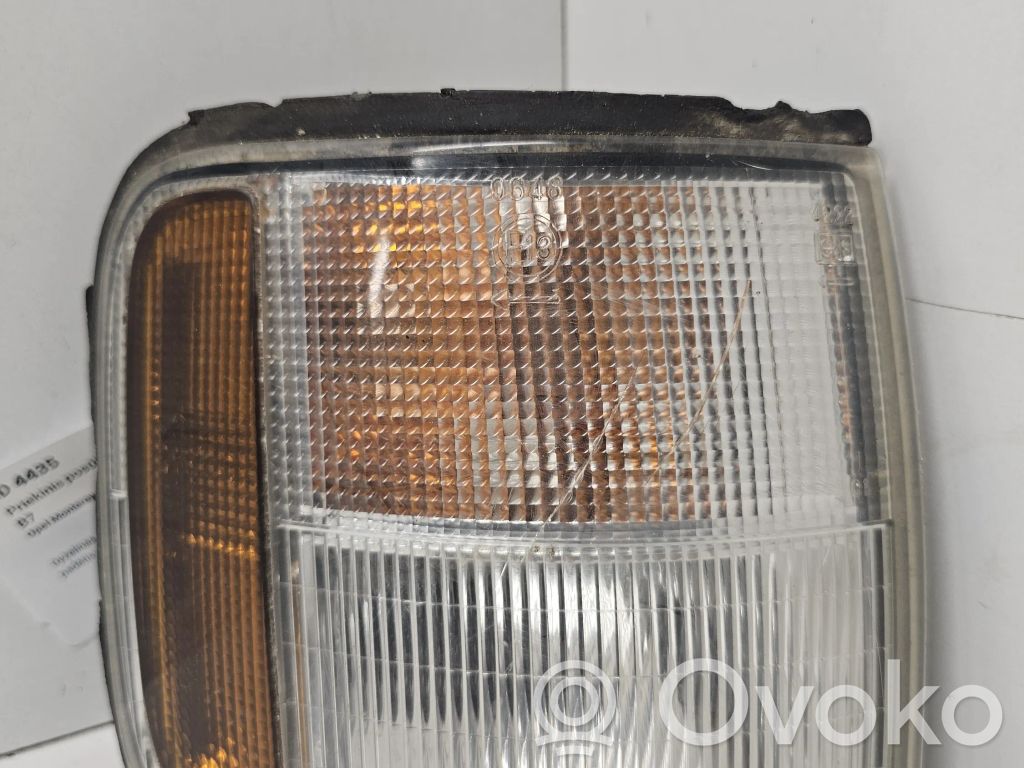 Opel Monterey Front indicator light 