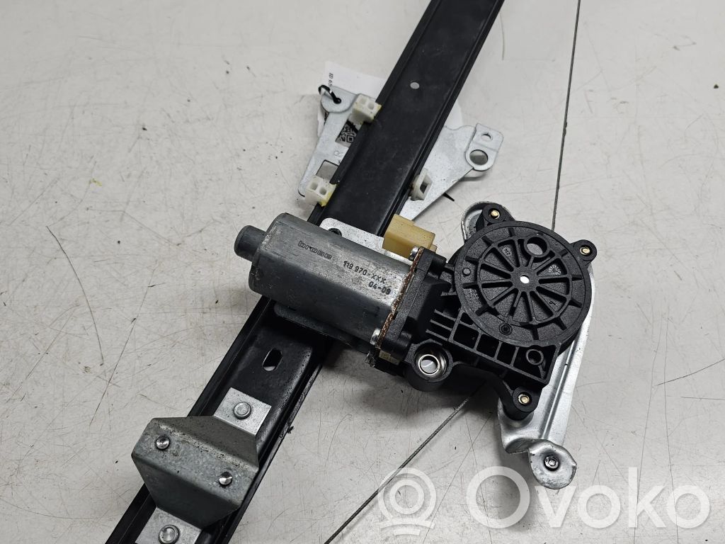 Volvo XC90 Rear door window regulator with motor 