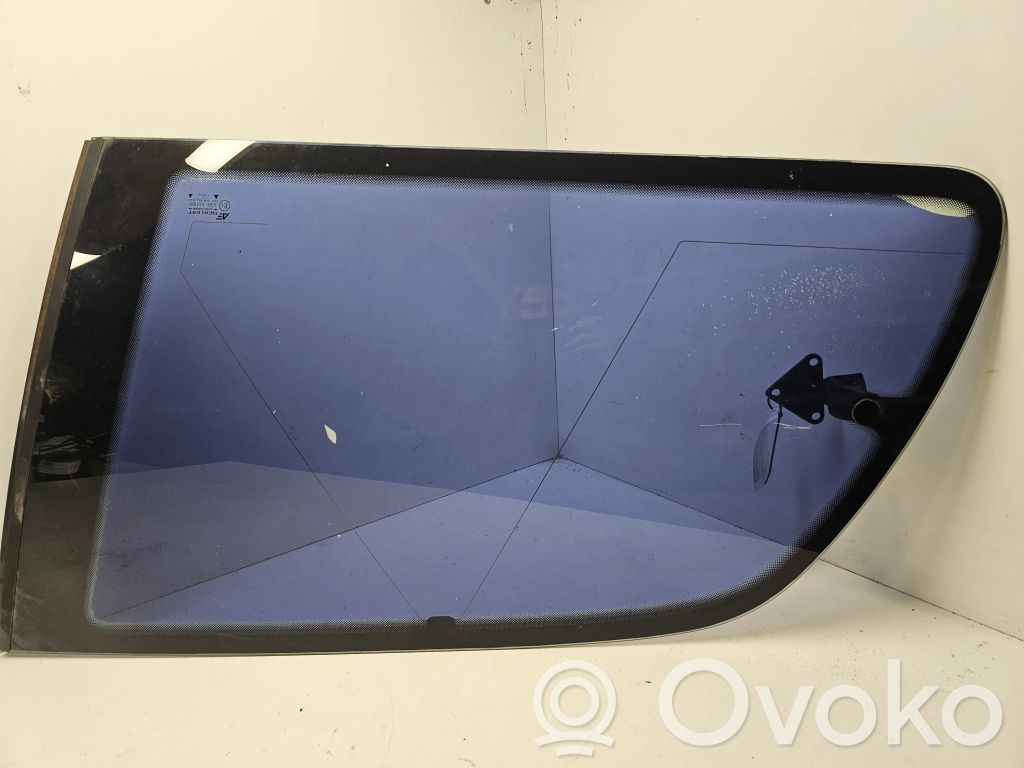 Rear side window