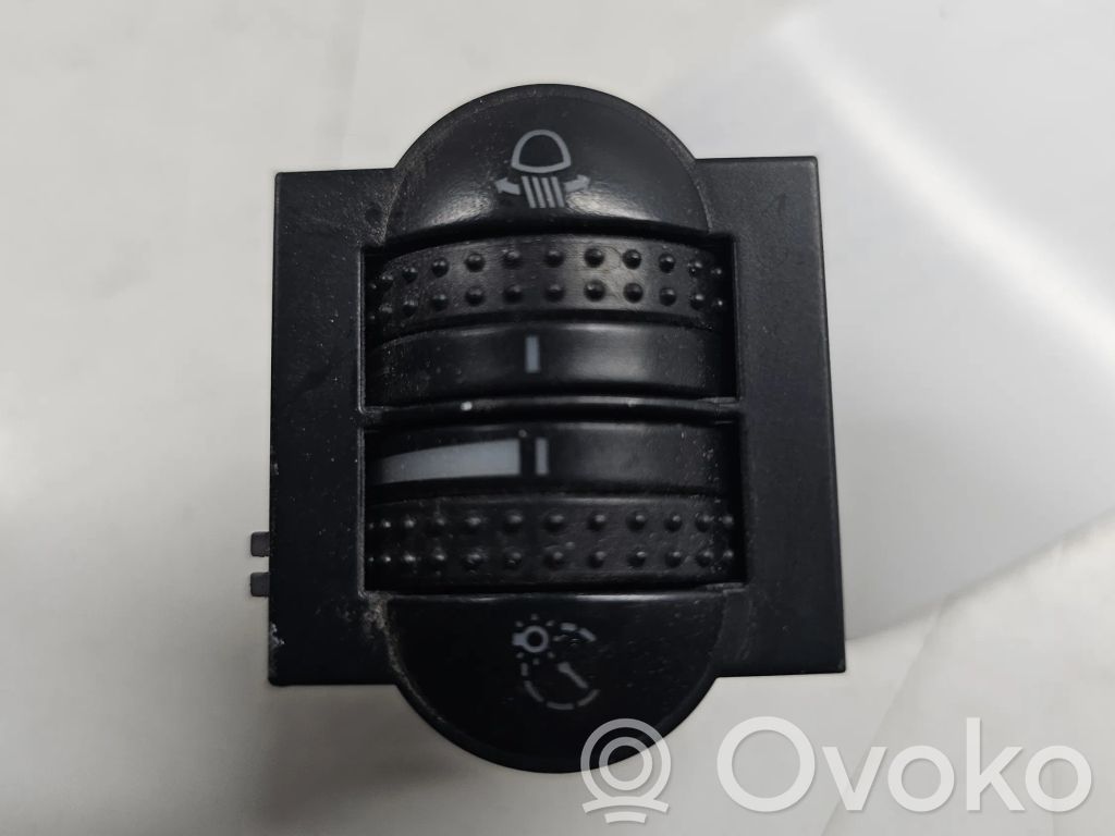 Volkswagen PASSAT B5 Headlight level height control switch 